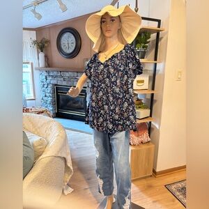 ST JOHNS BAY 1X Navy Floral Blouse top Cotton Rayon